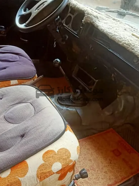 لادا 2105 موديل 1995 روسي مانيوال للبيع