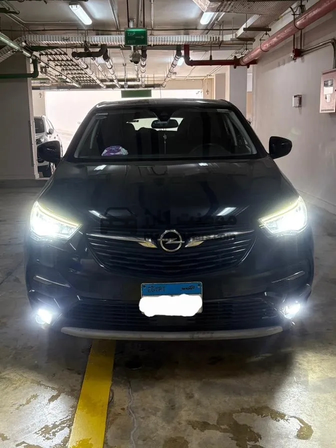 أوبل جراند لاند 2018 فئة تانية 1600 تيربو