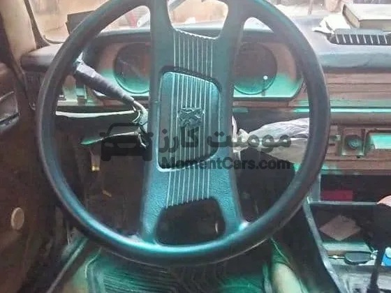 بيجو 504 سيدان 1977 مانيوال 2000 سي سي للبيع