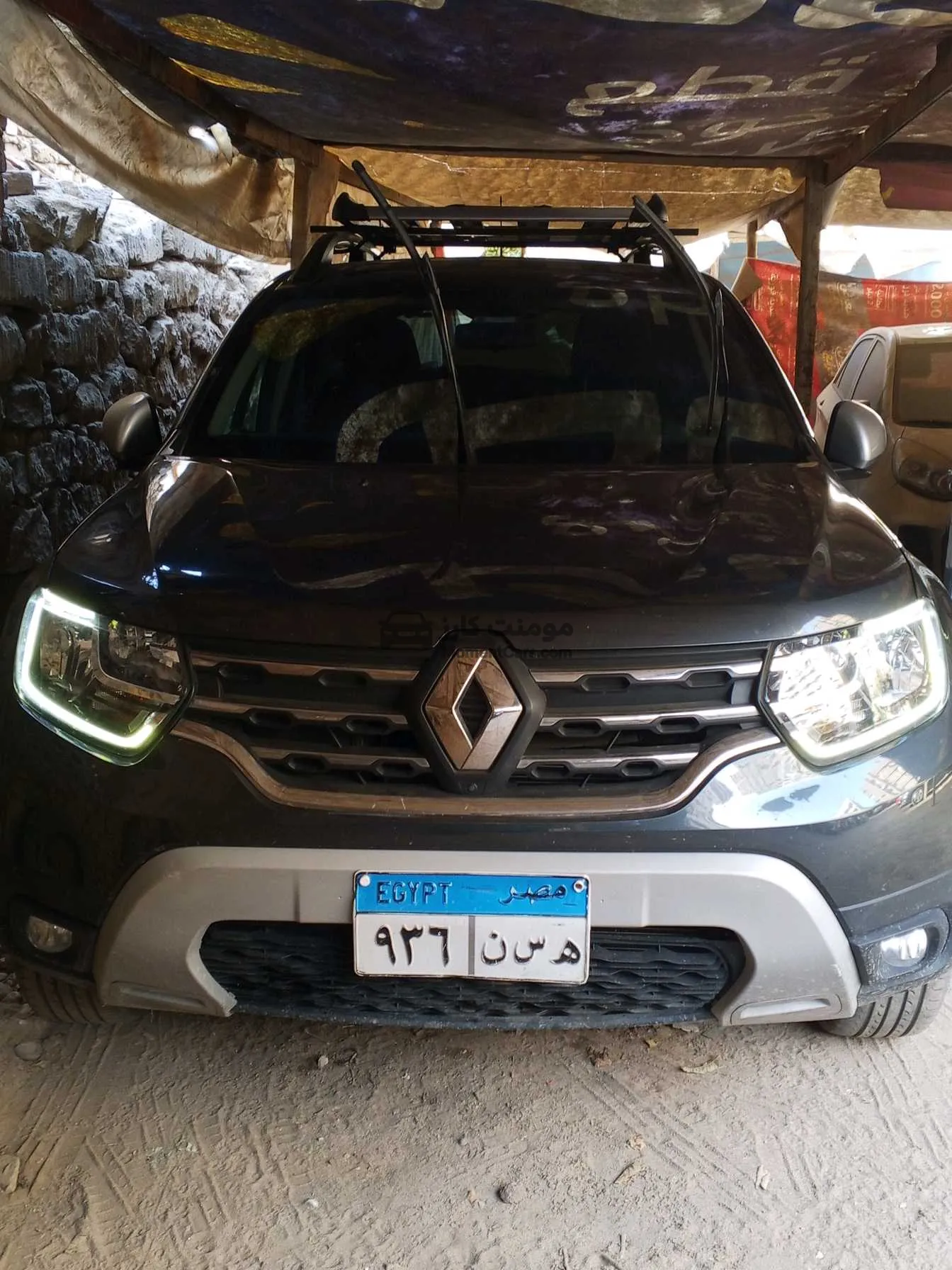 رينو داستر 2022 اتوماتيك أول فئة بصمة وكاميرا