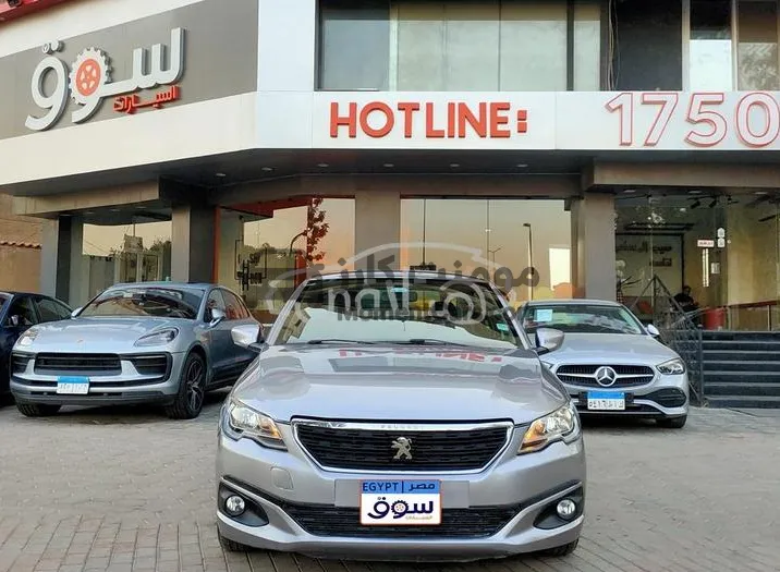 بيجو 301 موديل 2015 اتوماتيك اعلى فئة للبيع