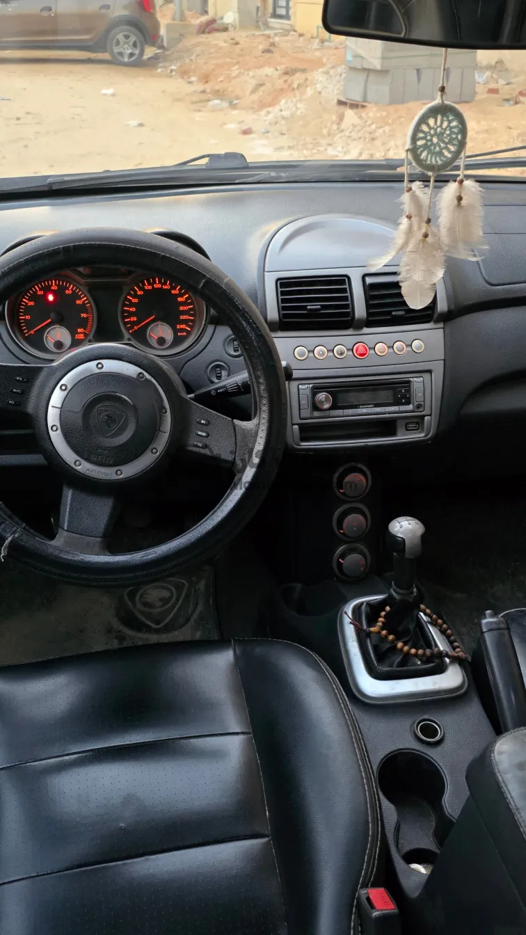 بروتون جين 2 2010 مانيوال هاتشباك