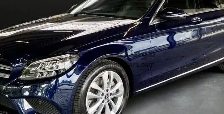 مرسيدس C200 2021 فابريكة 60 ألف كم للبيع