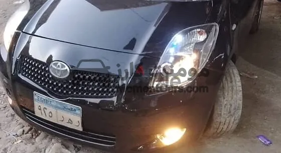 تويوتا ياريس 2006 اتوماتيك هاتشباك للبيع