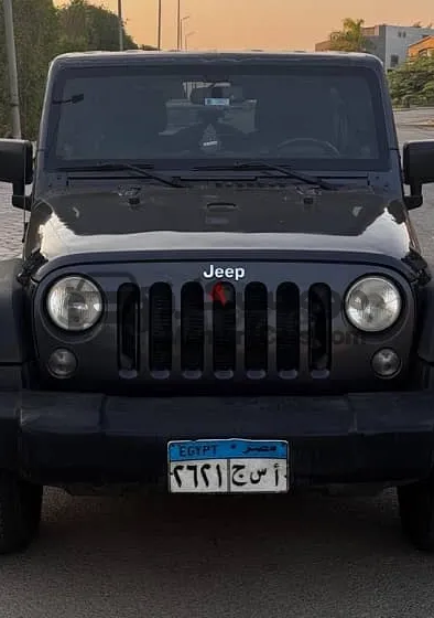 جيب رانجلر 2014 للبيع عداد 220 ألف كم