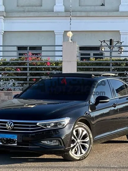 فولكس فاجن باسات 2023 مستعملة للبيع، عداد 59 ألف كم، فبريكة بالكامل