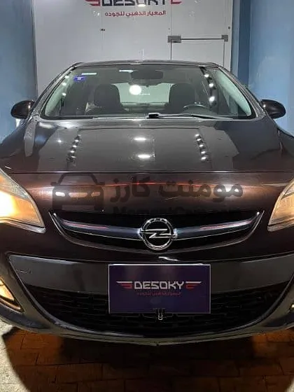 أوبل أسترا 2017 أوتوماتيك حالة ممتازة للبيع