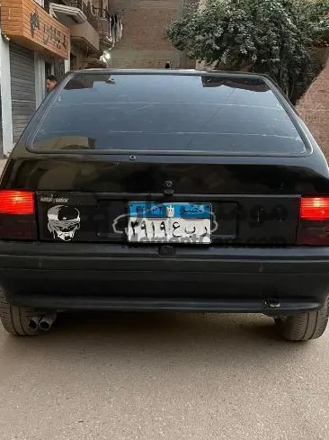 مازدا 323 موديل 1982 مانيوال بنزين