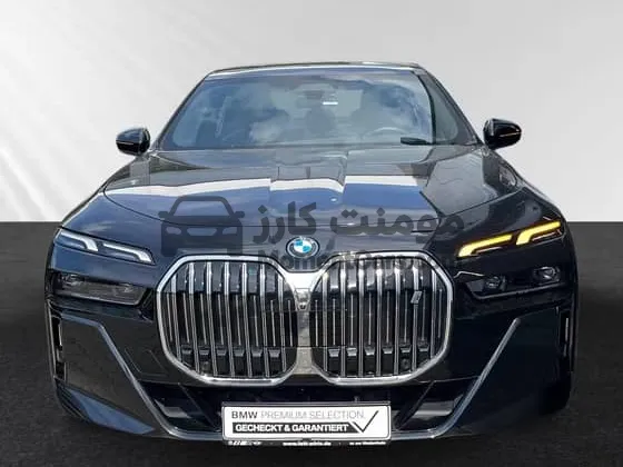 بي ام دبليو i7 كهرباء 2024 للبيع