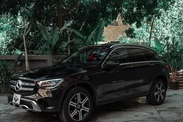 مرسيدس GLC 300 موديل 2020 كسر زيرو للبيع