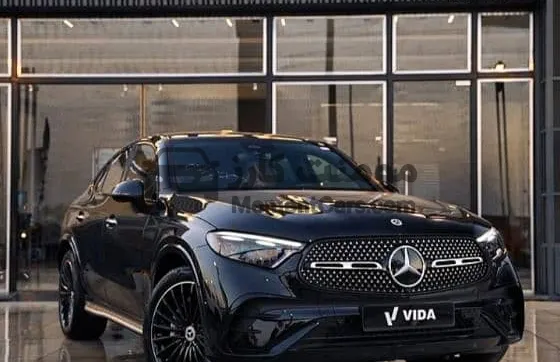مرسيدس GLC 300 AMG 2026 زيرو - كاملة للبيع