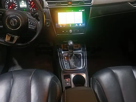 ام جي 5 2024 اتوماتيك للبيع