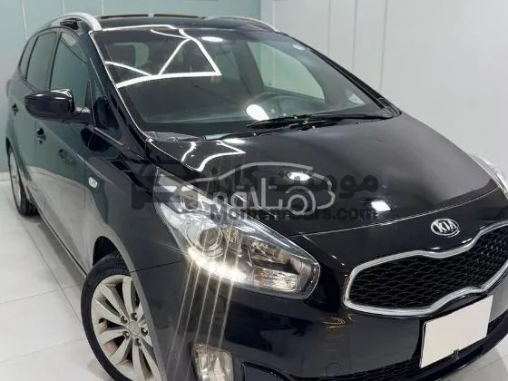 كيا كارينز 2015 اتوماتيك بنزين للبيع