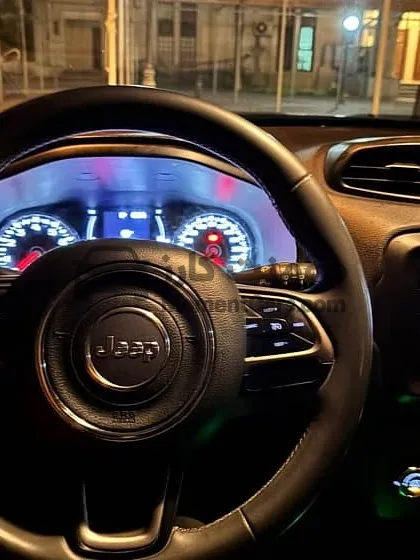 جيب رينيجيد 2020 اتوماتيك 100 ألف كم للبيع