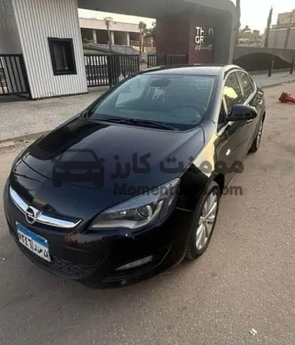 أوبل أسترا 2017 Cosmo أتوماتيك أعلى فئة للبيع