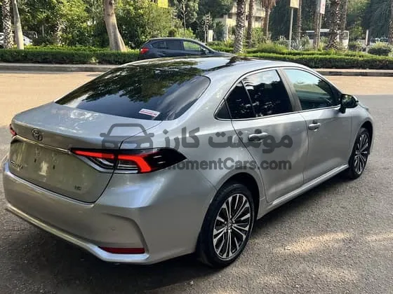 تويوتا كورولا 2025 أول مالك ٤٠٠٠ كم اتوماتيك
