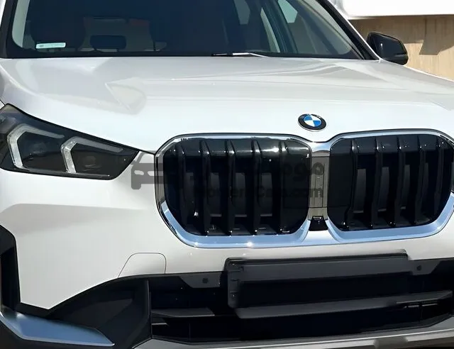 بي ام دبليو X1 2023 أعلى المواصفات