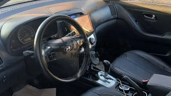 هيونداي إلنترا 2018 اتوماتيك HD للبيع