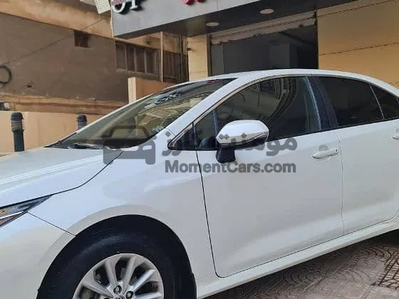 تويوتا كورولا 2021 فئة تالتة بصمة للبيع