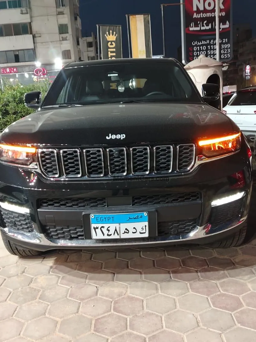 جيب جراند شيروكى 2025 اتوماتيك كسر زيرو