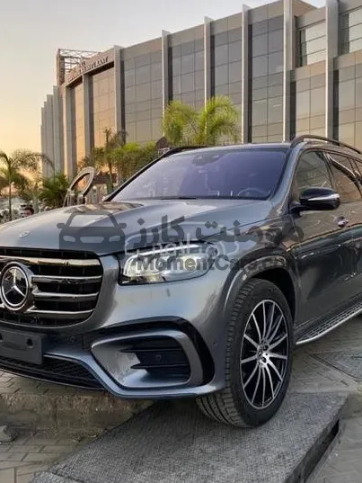 مرسيدس GLS 580 موديل 2024 كاملة تجهيزات