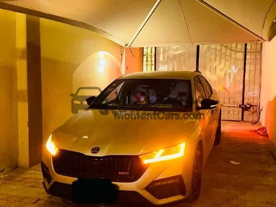 سكودا أوكتافيا 2022 VRS اتوماتيك - 1 مالك للبيع