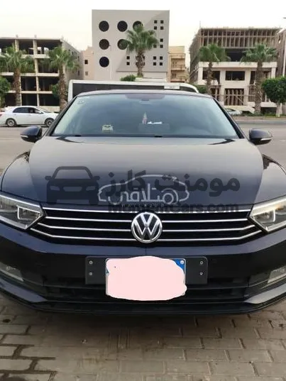 فولكس باسات 2023 ألماني فخمة للبيع