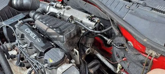 أوبل كورسا 2003 سيدان مانيوال للبيع