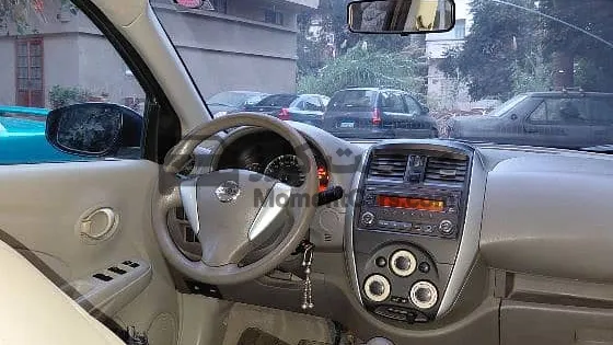 نيسان صني 2017 اتوماتيك - مالك أول - حالة ممتازة