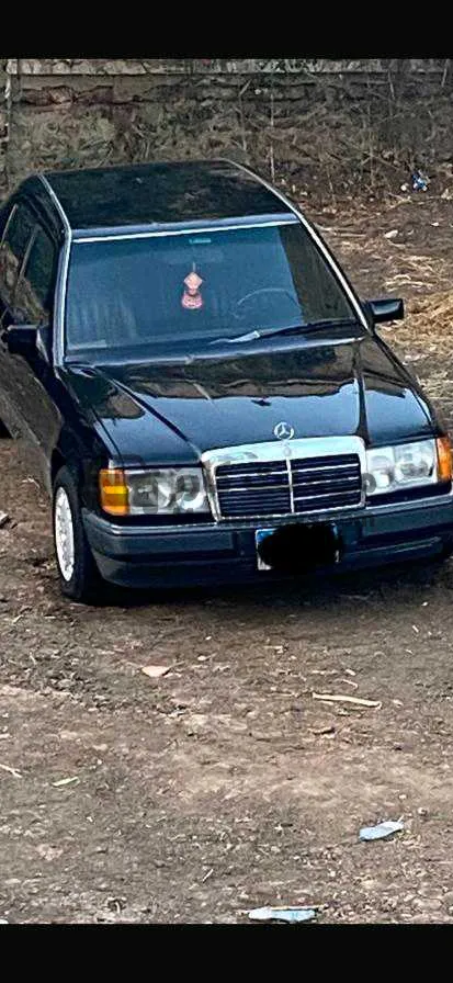 مرسيدس E200 زلموكة 1988 اتوماتيك سيدان