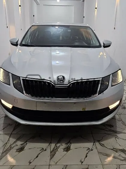 سكودا أوكتافيا 2018 اتوماتيك فابريكة للبيع