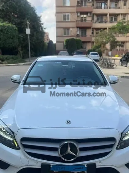 مرسيدس C180 2020 كلاسيك فابريكة للبيع