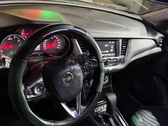 أوبل جراند لاند 2020 أتوماتيك أعلى فئة للبيع