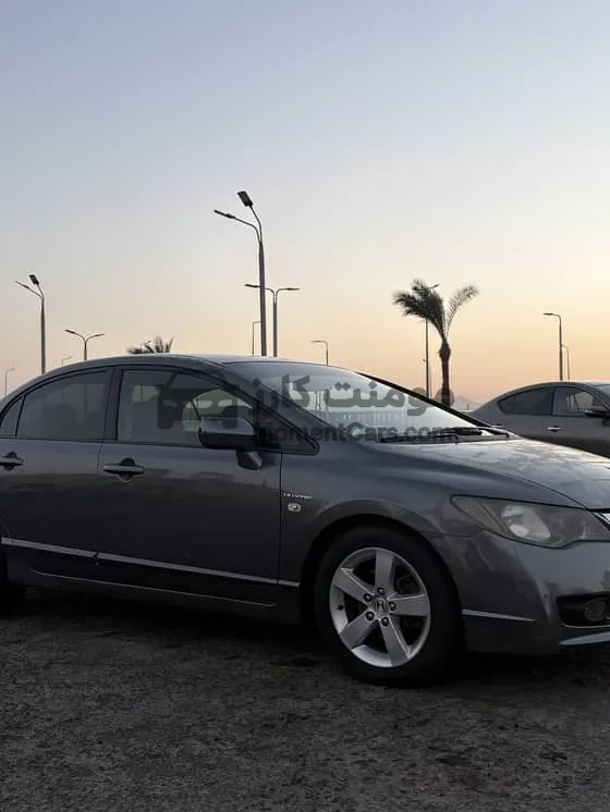 هوندا سيفيك 2009 أوتوماتيك بحالة ممتازة للبيع