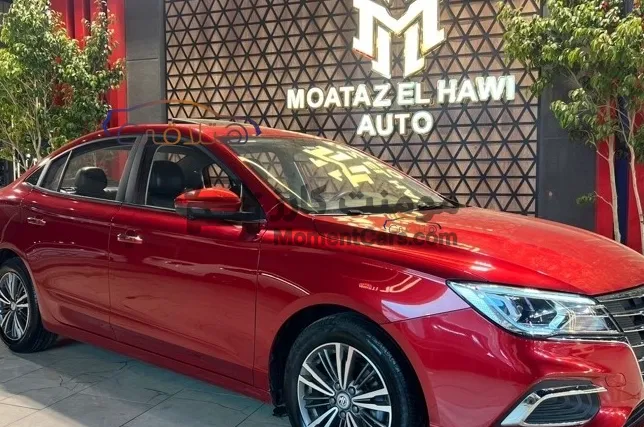 إم جي 5 2021 أتوماتيك سيدان للبيع