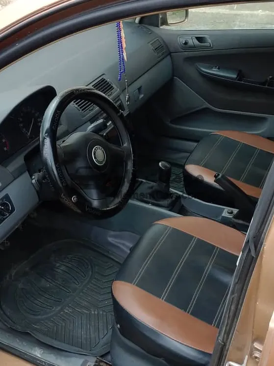 سكودا فابيا 2001 مانيوال 1400cc عداد قليل للبيع