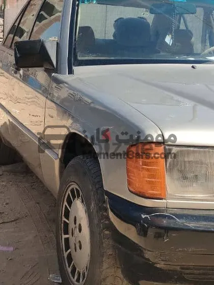 مرسيدس 190 مانيوال 1985 فابريكة فتحة سقف للبيع