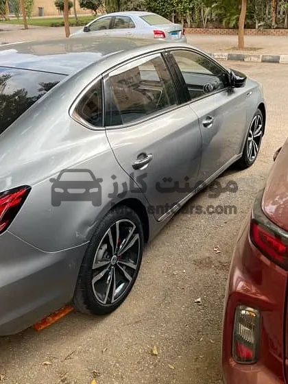 MG 6 تروفي 2022 بحالة ممتازة 72000 كم
