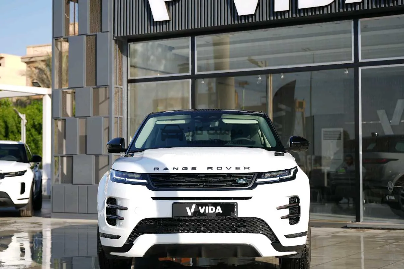 رينج روفر ايفوك 2025 R-Dynamic جديدة