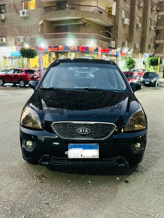 كيا كارينز 2011 اتوماتيك للبيع