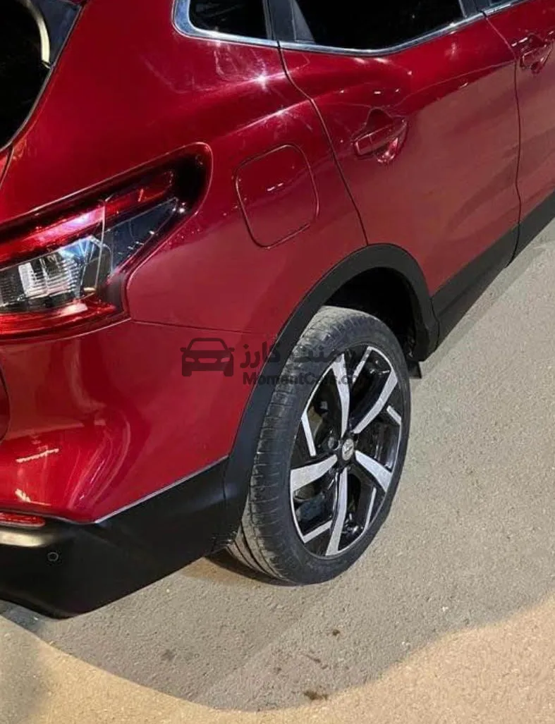 نيسان قشقاي 2020 أعلى فئة بانوراما - بصمة