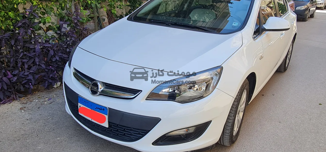 أوبل أسترا 2020 اتوماتيك حالة نادرة ٧٢ ألف كم