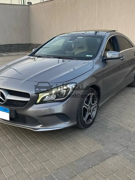 مرسيدس CLA 180 موديل 2018 وكيل - 95 ألف كم
