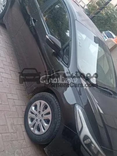 كيا سيراتو 2010 اتوماتيك كاملة فتحة سقف