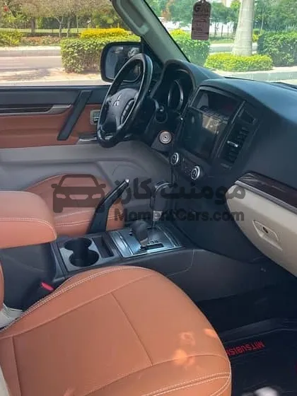 باجيرو 2013 اتوماتيك 3500cc وارد الكويت - عداد قليل