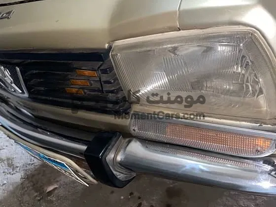 بيجو 504 موديل 1979 فتحة سقف بحالة ممتازة