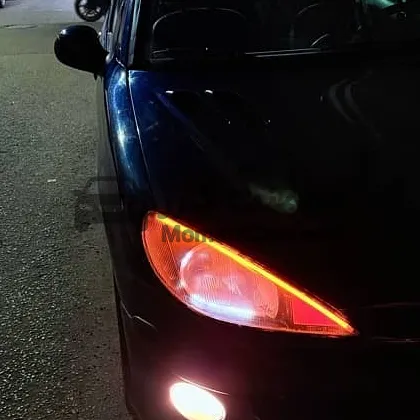 بيجو 206 موديل 2002 مكنة 1300 سي سي للبيع