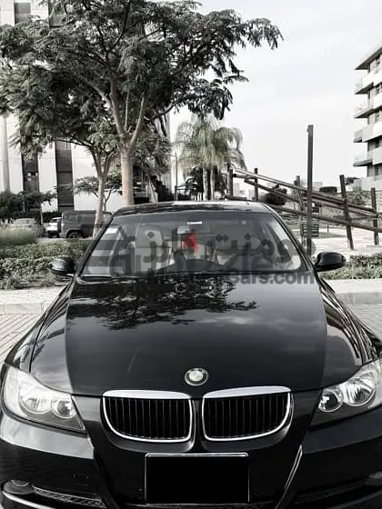 BMW 320i E90 2008 فابريكة أعلى فئة للبيع