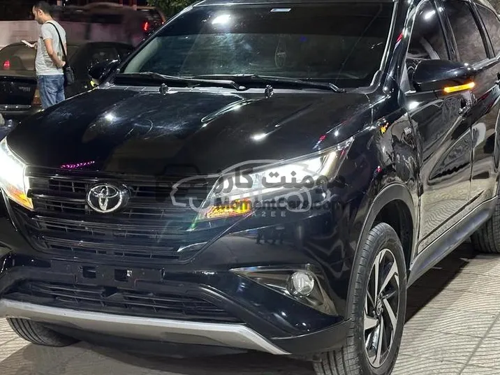 تويوتا رش 2023 اتوماتيك 40 ألف كم للبيع