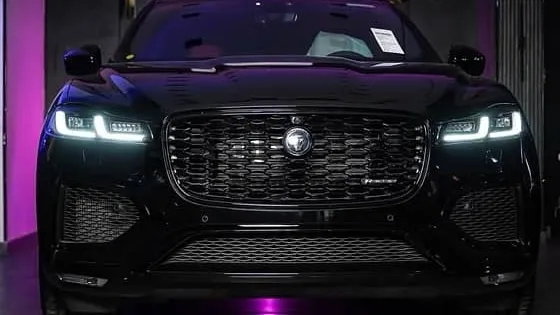 جاكوار إف بيس 2025 R-Dynamic P250 زيرو